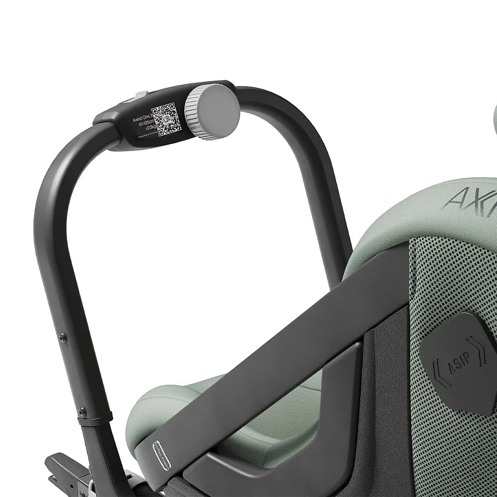 Axkid ONE 3 Extended Rear Facing Car Seat image 4