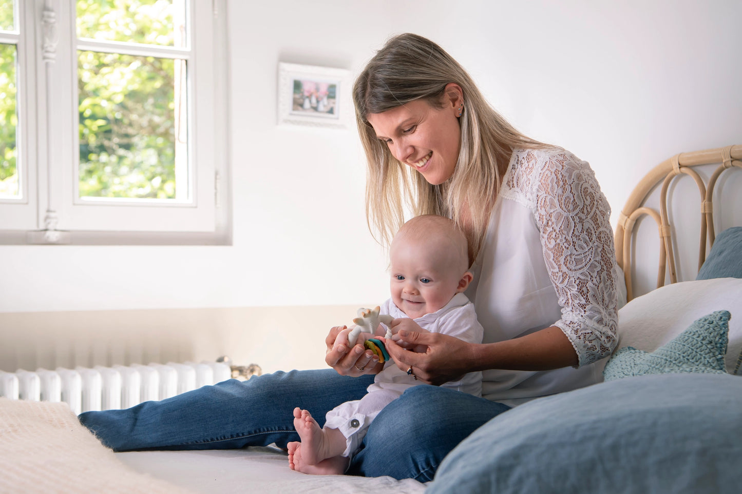 Sophie La Girafe Natural Rubber Teething Colo'rings