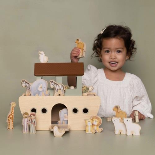 Little Dutch Noah's Ark Playlet image 1