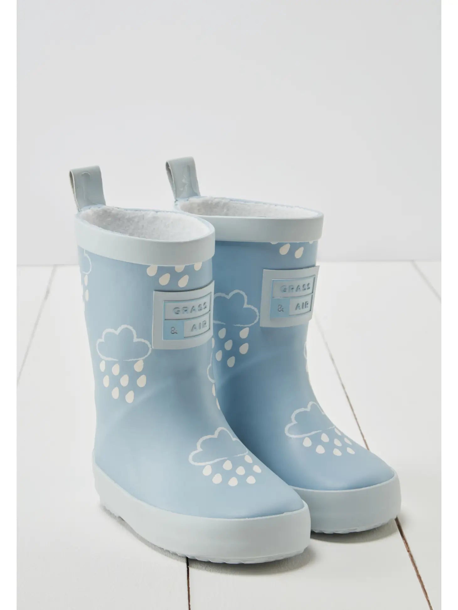 Grass & Air Colour Changing Wellies - Blue image 0