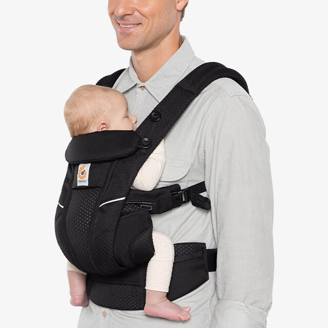 ergobaby Omni™ Breeze Carrier Onyx Black image 4