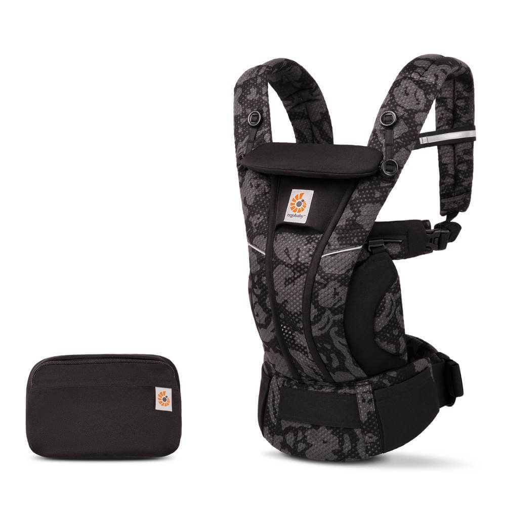 ergobaby Omni™ Breeze Carrier Onyx Blooms image 0