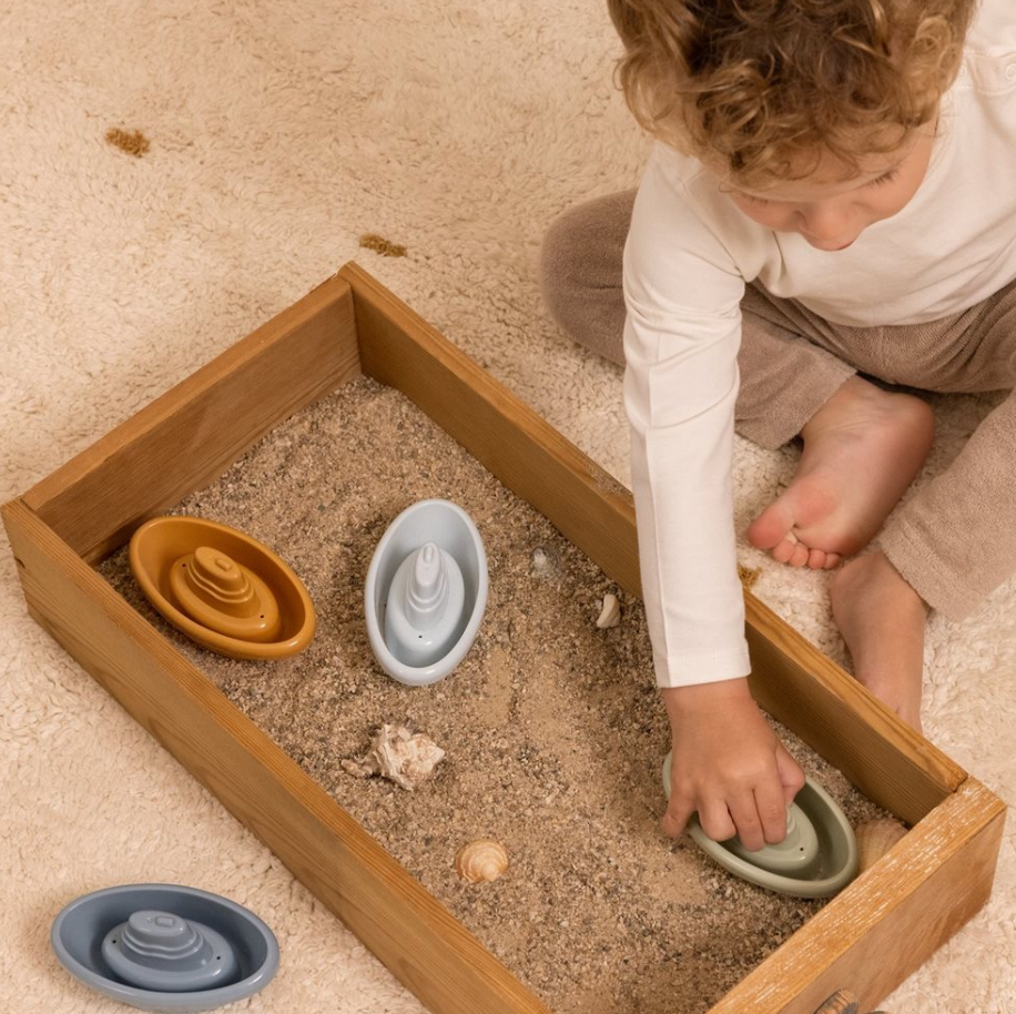 Little Dutch Stackable Bath Boats Blue image 1