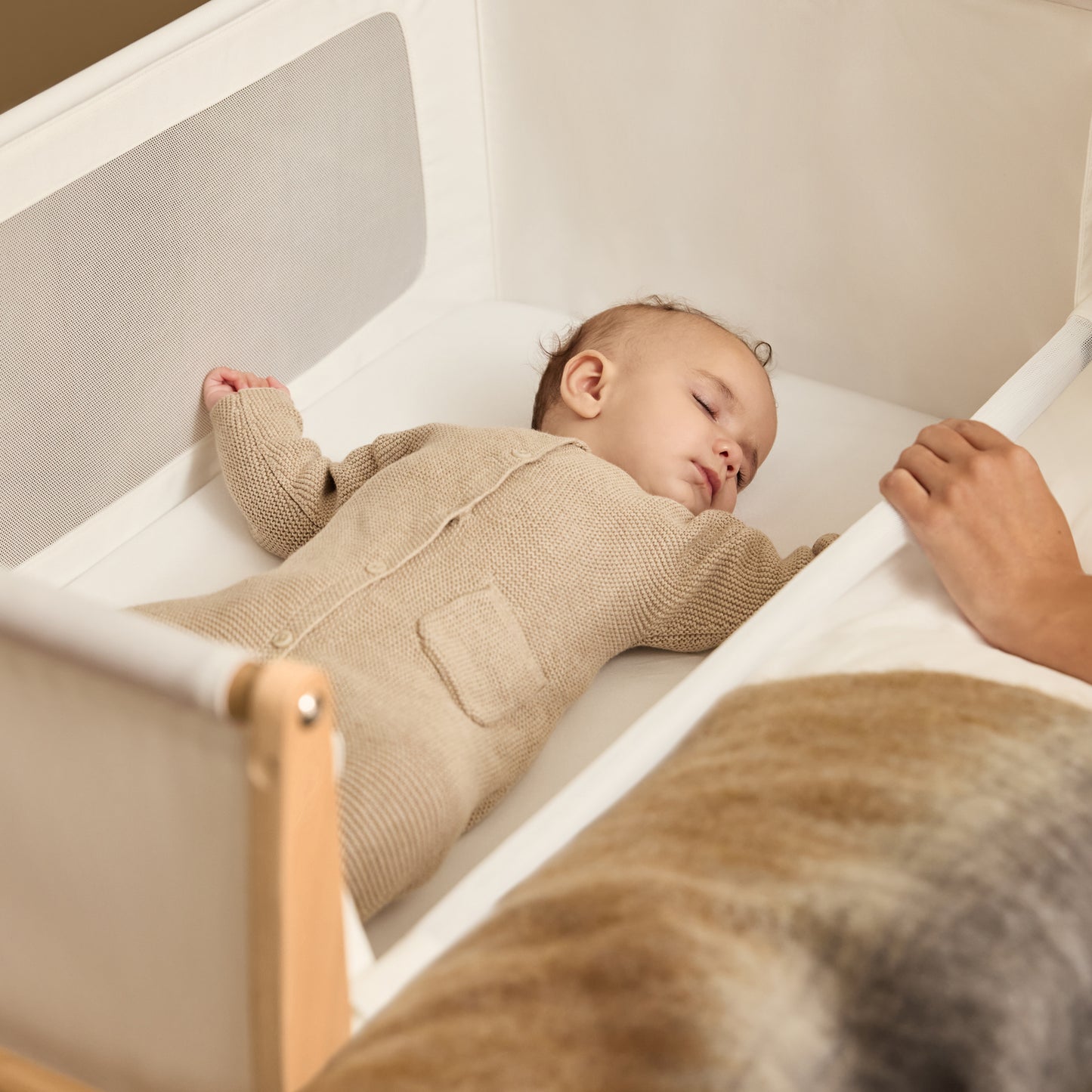 Snüz SnuzPod5 Bedside Crib - Natural