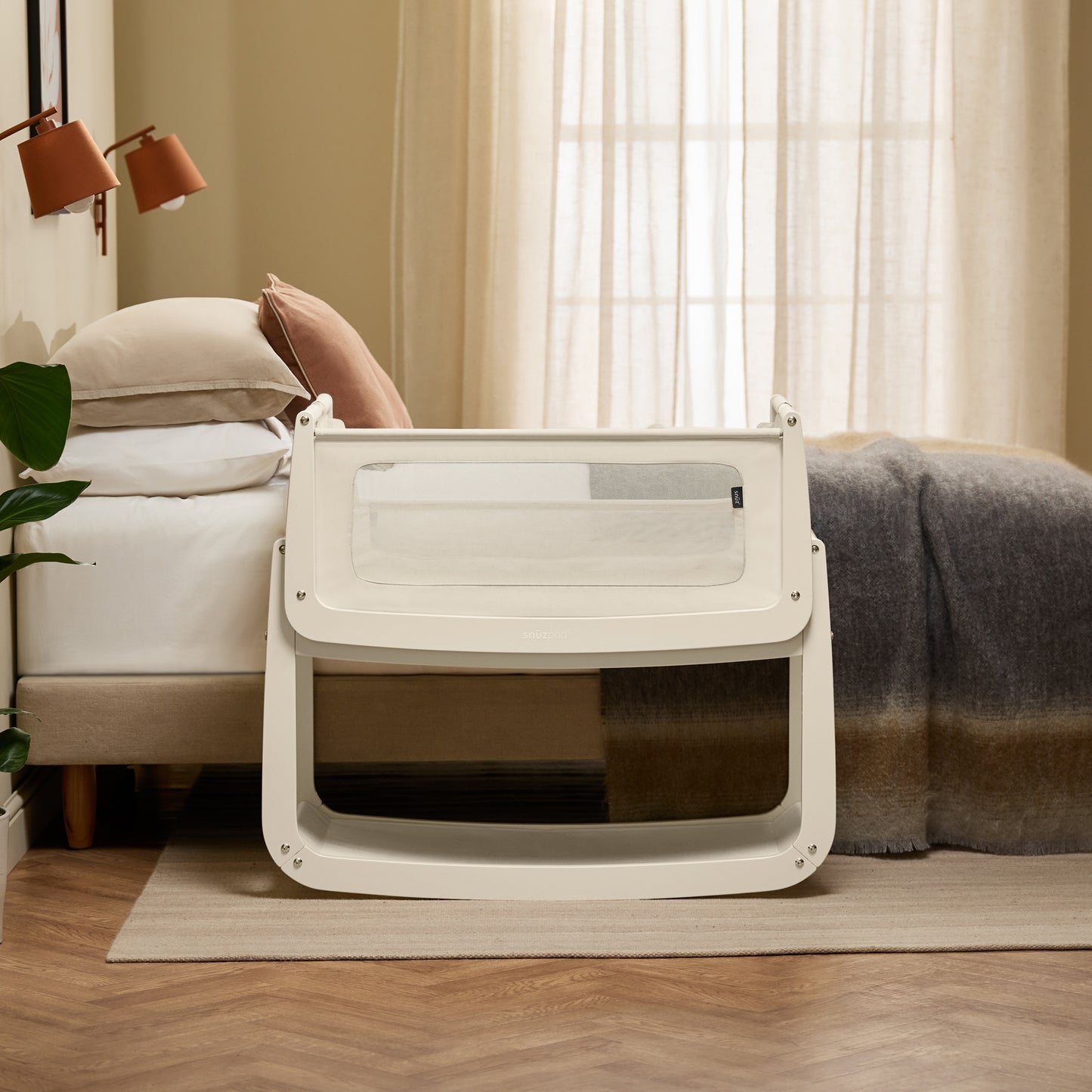 Snüz SnuzPod5 Bedside Crib - Cashmere