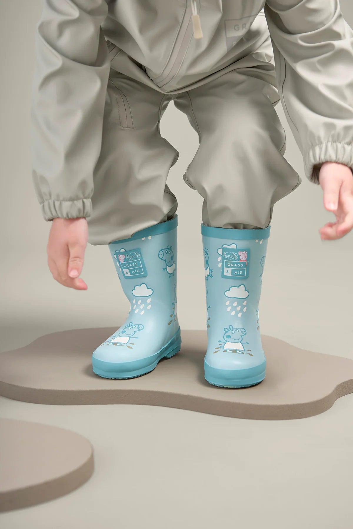 Grass & Air x Peppa Pig Colour Changing Wellies Blue image 5