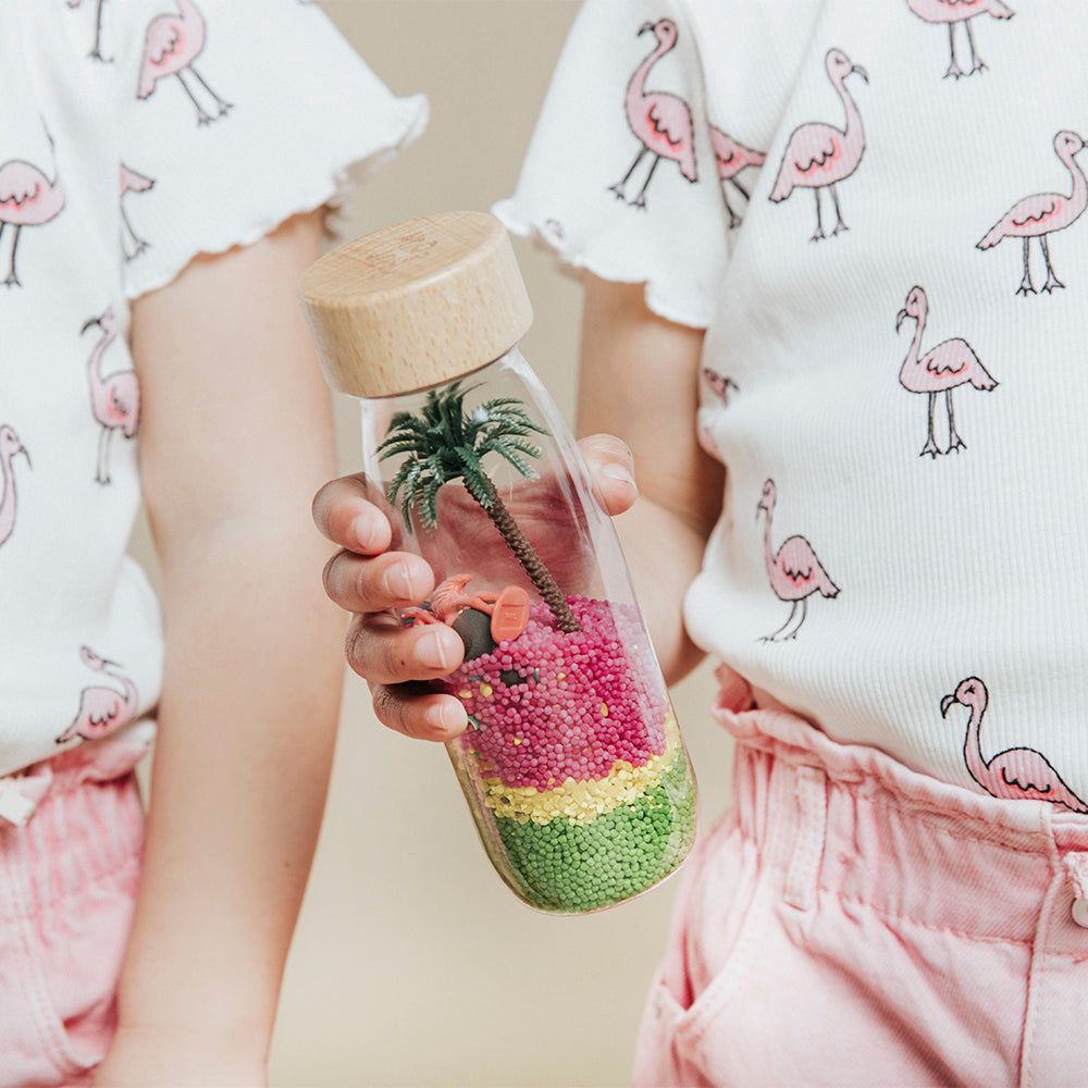 Petit Boum Sensory Bottle Spy Flamingo image 2