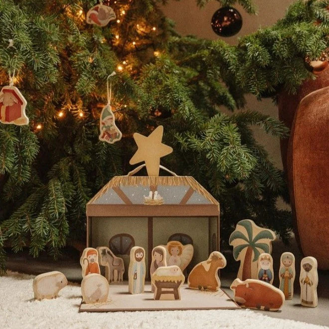 Little Dutch Christmas Manger image 1